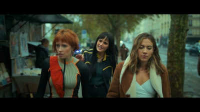 2024_-_Cats_Eyes_S01E01_mkv0582.jpg