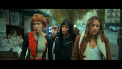 2024_-_Cats_Eyes_S01E01_mkv0583.jpg