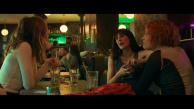 2024_-_Cats_Eyes_S01E01_mkv0667.jpg