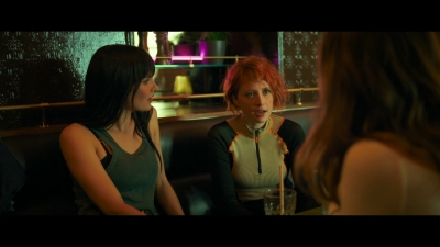 2024_-_Cats_Eyes_S01E01_mkv0711.jpg