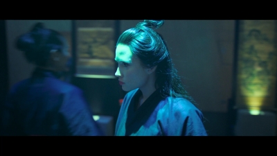 2024_-_Cats_Eyes_S01E01_mkv1440.jpg