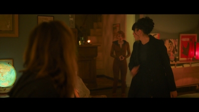 2024_-_Cats_Eyes_S01E01_mkv1791.jpg