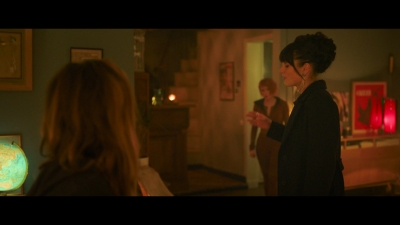 2024_-_Cats_Eyes_S01E01_mkv1804.jpg