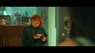 2024_-_Cats_Eyes_S01E01_mkv2178.jpg