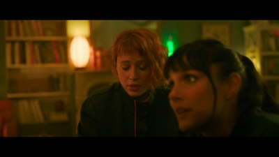 2024_-_Cats_Eyes_S01E01_mkv3501.jpg