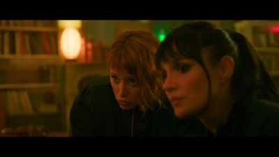 2024_-_Cats_Eyes_S01E01_mkv3510.jpg