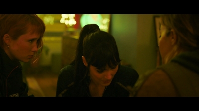 2024_-_Cats_Eyes_S01E01_mkv3531.jpg