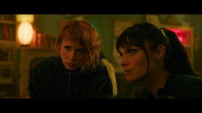 2024_-_Cats_Eyes_S01E01_mkv3535.jpg