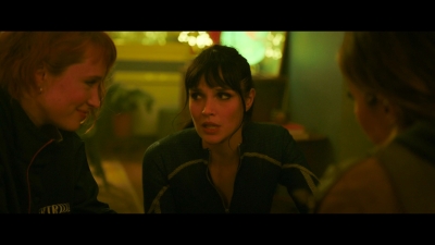 2024_-_Cats_Eyes_S01E01_mkv3542.jpg