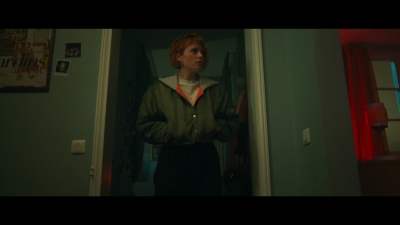 2024_-_Cats_Eyes_S01E02_mkv5295.jpg