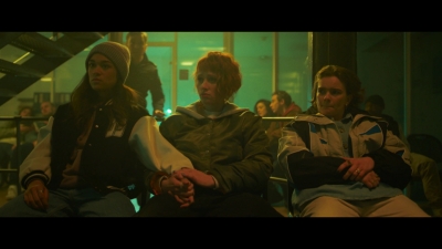 2024_-_Cats_Eyes_S01E02_mkv6380.jpg
