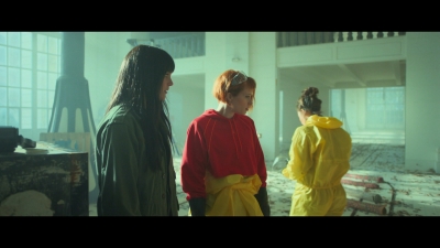 2024_-_Cats_Eyes_S01E02_mkv6760.jpg