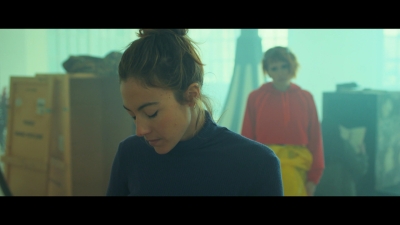2024_-_Cats_Eyes_S01E02_mkv6774.jpg