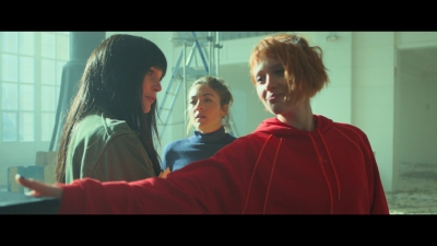 2024_-_Cats_Eyes_S01E02_mkv6835.jpg