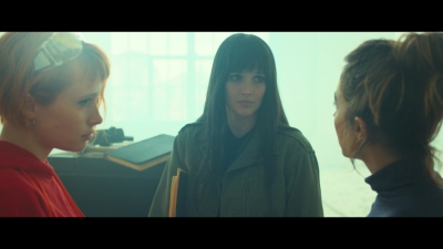 2024_-_Cats_Eyes_S01E02_mkv6847.jpg