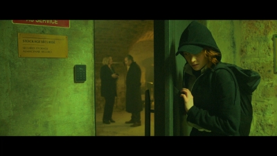 2024_-_Cats_Eyes_S01E03_mkv0329.jpg