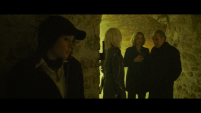 2024_-_Cats_Eyes_S01E03_mkv0371.jpg