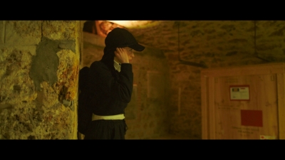 2024_-_Cats_Eyes_S01E03_mkv0393.jpg