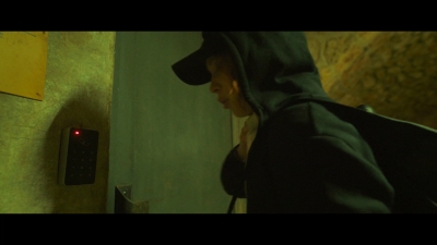2024_-_Cats_Eyes_S01E03_mkv0408.jpg