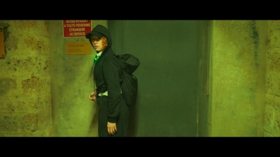 2024_-_Cats_Eyes_S01E03_mkv0439.jpg