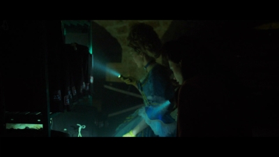 2024_-_Cats_Eyes_S01E03_mkv2337.jpg