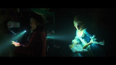 2024_-_Cats_Eyes_S01E03_mkv2356.jpg
