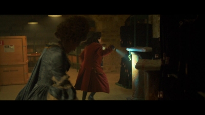 2024_-_Cats_Eyes_S01E03_mkv2403.jpg