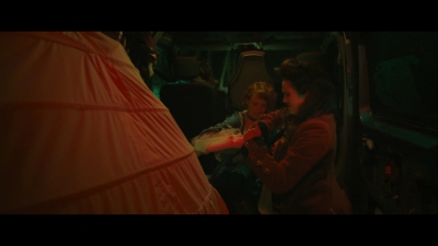 2024_-_Cats_Eyes_S01E03_mkv2901.jpg