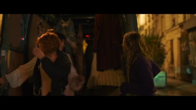 2024_-_Cats_Eyes_S01E03_mkv2948.jpg