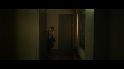 2024_-_Cats_Eyes_S01E03_mkv3119.jpg
