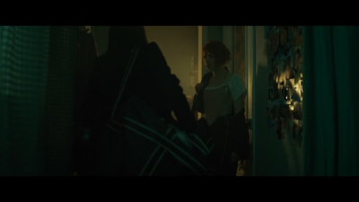 2024_-_Cats_Eyes_S01E03_mkv3140.jpg