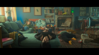 2024_-_Cats_Eyes_S01E04_mkv3345.jpg