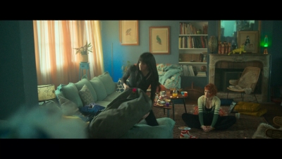 2024_-_Cats_Eyes_S01E04_mkv3421.jpg