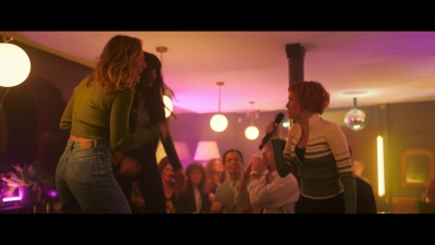 2024_-_Cats_Eyes_S01E04_mkv4005.jpg