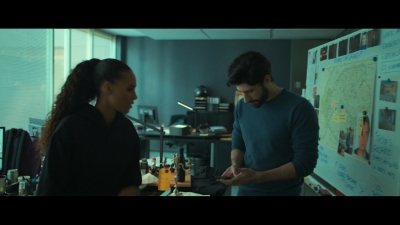 2024_-_Cats_Eyes_S01E04_mkv4608.jpg