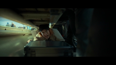 2024_-_Cats_Eyes_S01E04_mkv5958.jpg