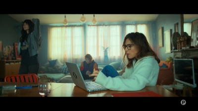 2024_-_Cats_Eyes_S01E05_mkv0518.jpg