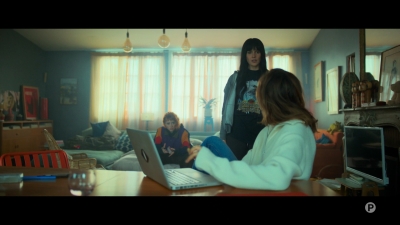2024_-_Cats_Eyes_S01E05_mkv0526.jpg