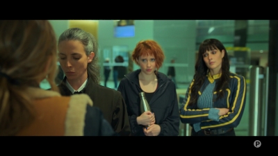 2024_-_Cats_Eyes_S01E05_mkv0809.jpg