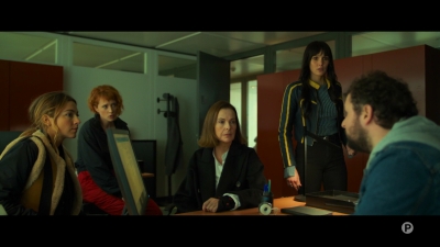 2024_-_Cats_Eyes_S01E05_mkv0912.jpg