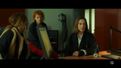2024_-_Cats_Eyes_S01E05_mkv0918.jpg