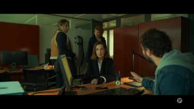 2024_-_Cats_Eyes_S01E05_mkv0939.jpg