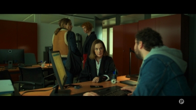 2024_-_Cats_Eyes_S01E05_mkv0945.jpg