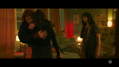 2024_-_Cats_Eyes_S01E05_mkv2632.jpg