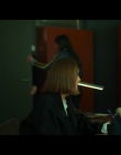 2024_-_Cats_Eyes_S01E05_mkv0930.jpg