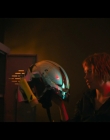 2024_-_Cats_Eyes_S01E05_mkv1979.jpg