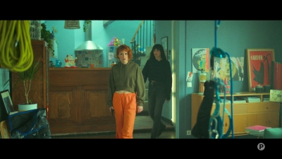 2024_-_Cats_Eyes_S01E06_mkv3389.jpg