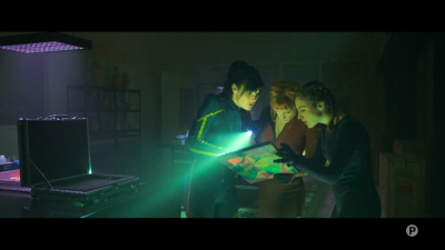 2024_-_Cats_Eyes_S01E06_mkv4889.jpg