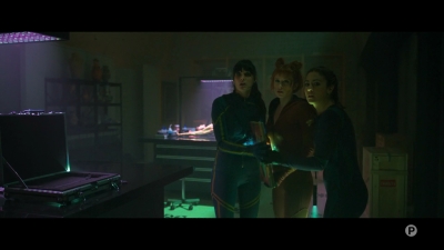2024_-_Cats_Eyes_S01E06_mkv4904.jpg
