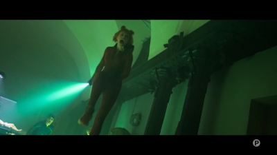 2024_-_Cats_Eyes_S01E06_mkv4932.jpg